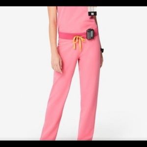 New Figs limited edition kade cargo pants XL